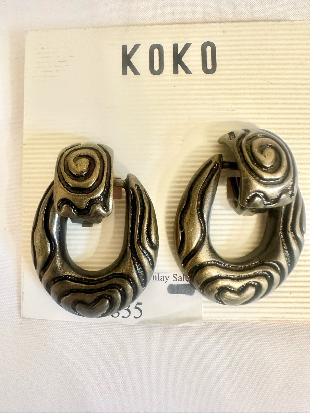 VTG Antique Brass Swirl Hoop Clip-On Earrings